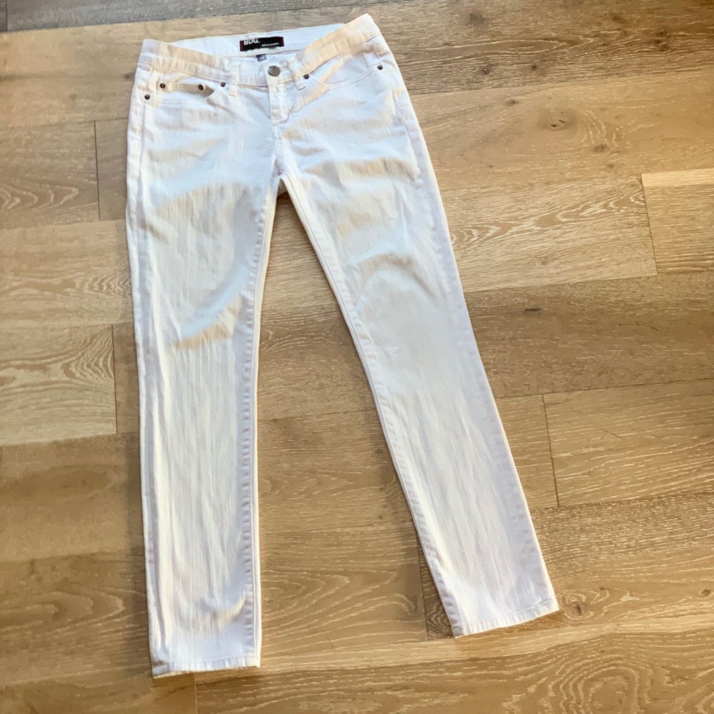 Urban Outfitters | BDG White Jeans